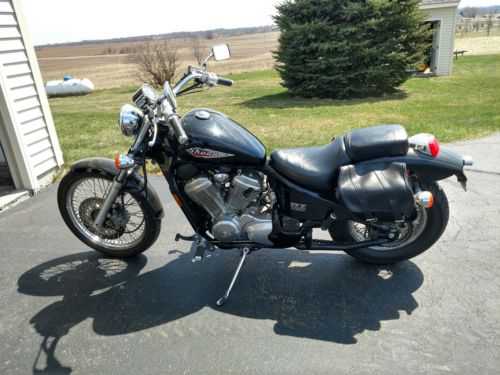 Honda VT600C (SHADOW VLX)