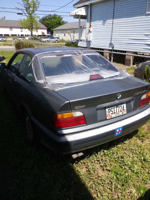 BMW 325iS