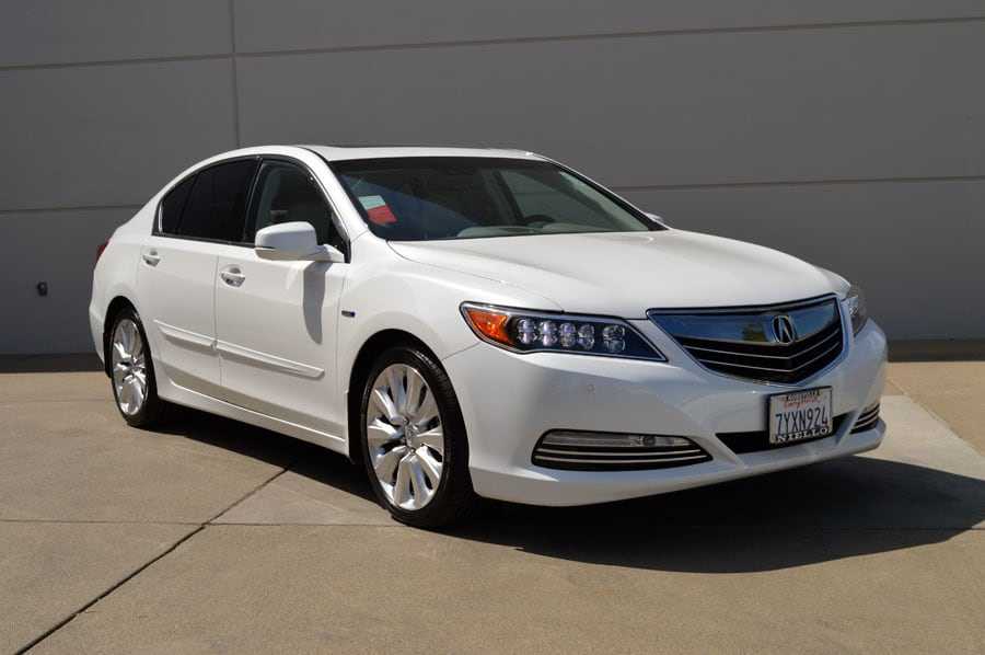 Acura RLX