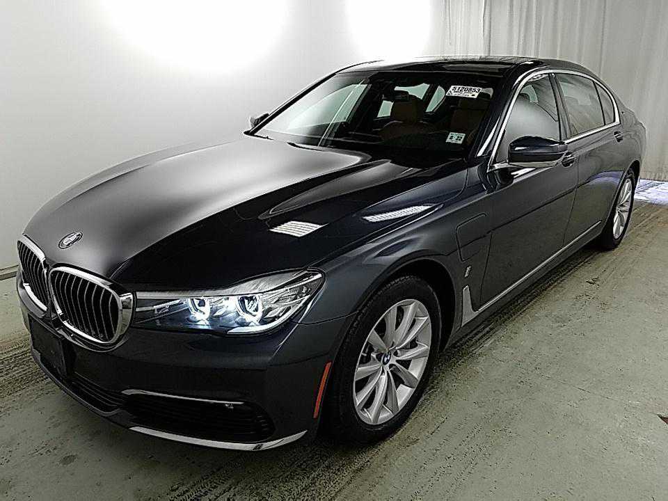 BMW 740e
