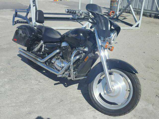 Honda VT1100C2 (SHADOW SABRE)