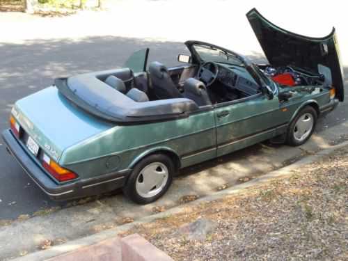 Saab 900