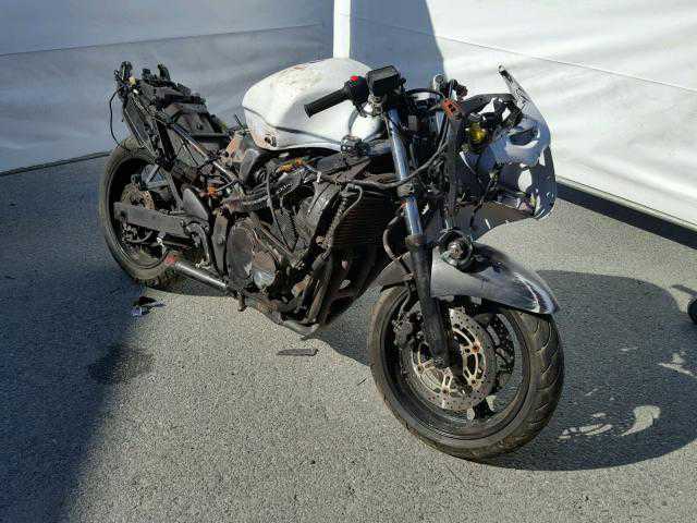 Suzuki GSX750F