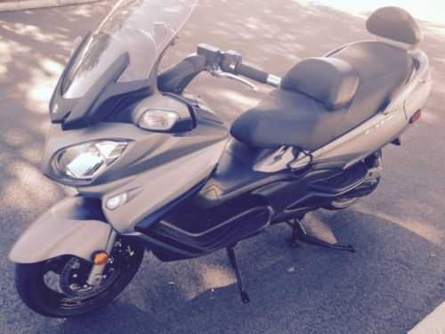 Suzuki AN650L