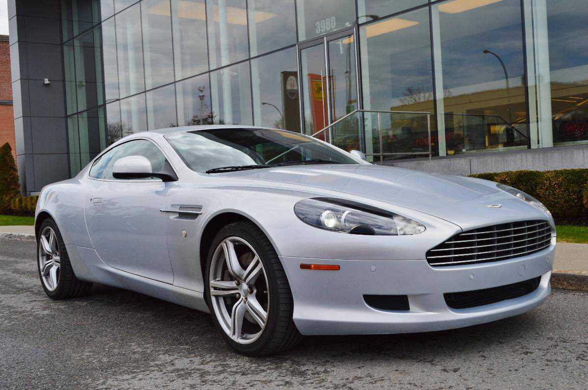 Aston Martin DB9