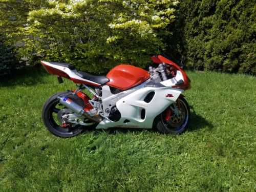 Suzuki TL1000R