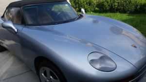 Porsche 928