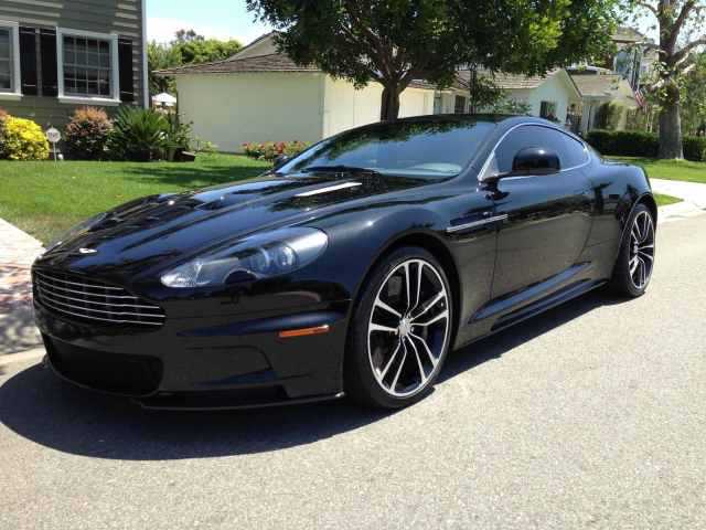 Aston Martin DBS