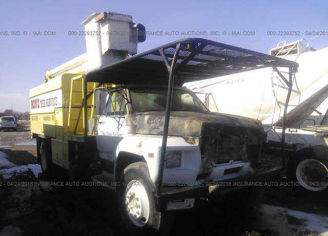 Ford F-700
