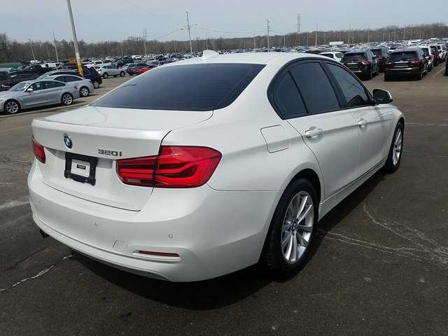 2016 BMW 320i