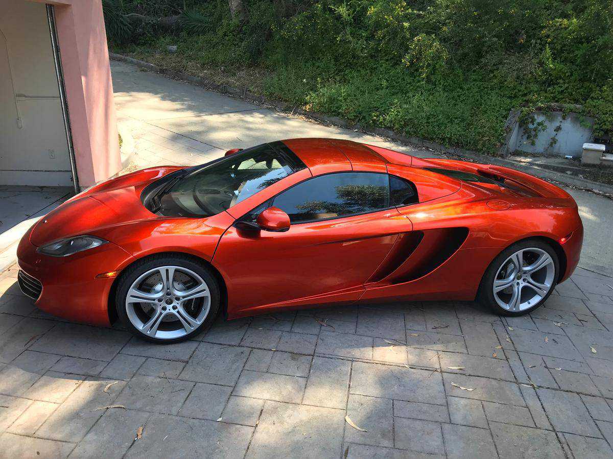 McLaren MP4-12C