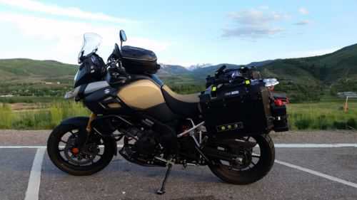 Suzuki DL1000AL/DL1000AAL