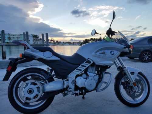 BMW F 650 CS