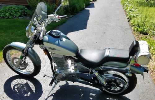 Suzuki LS650L