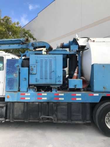Ford LNT8000