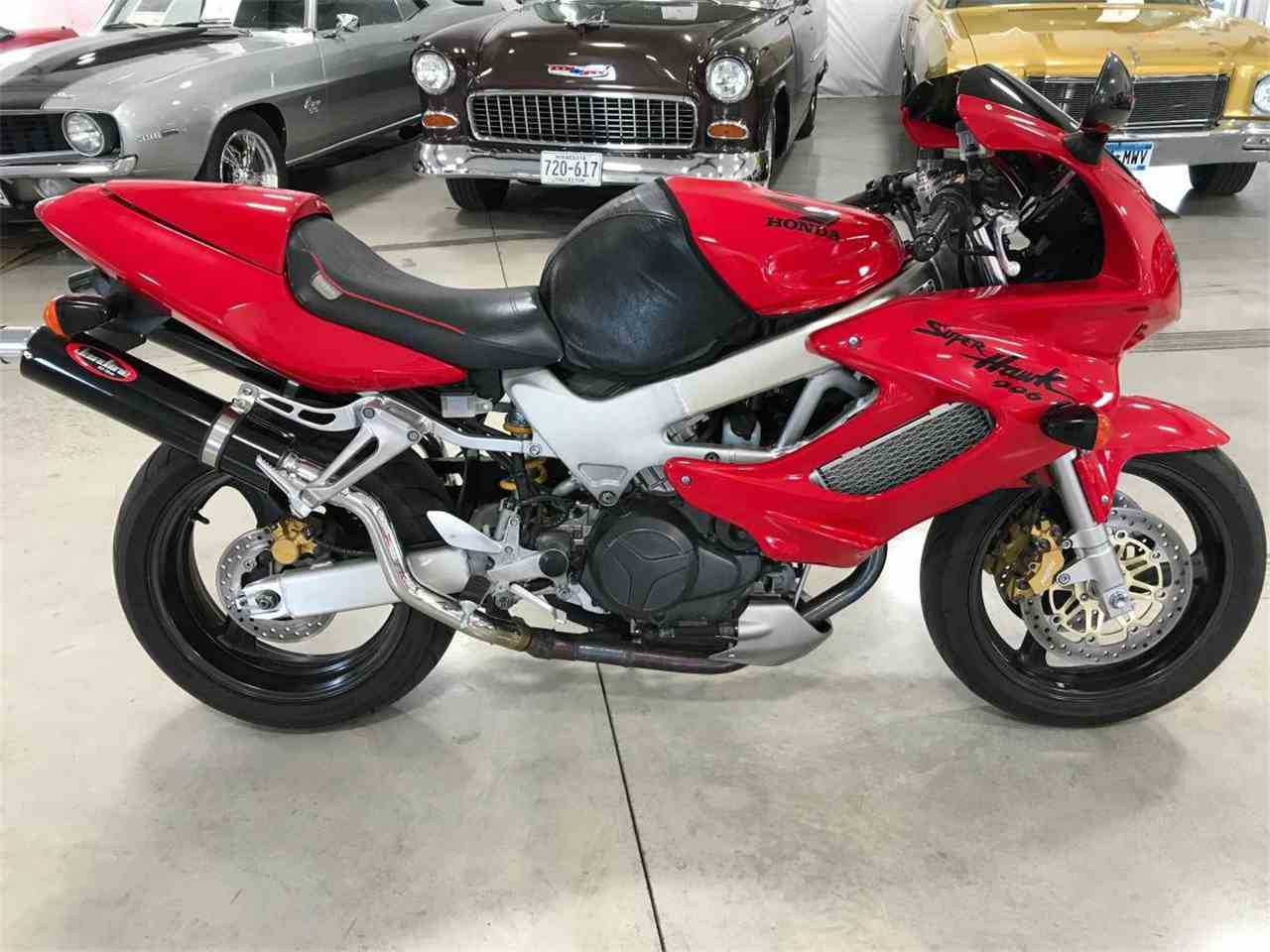 Honda VTR1000F (SUPERHAWK)