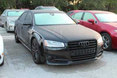Audi S8
