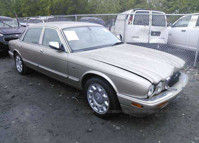 Jaguar Super V8