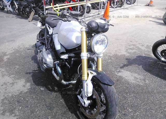 BMW R nineT