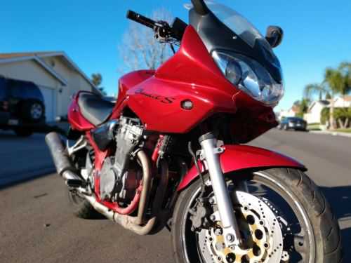 Suzuki GSF600S