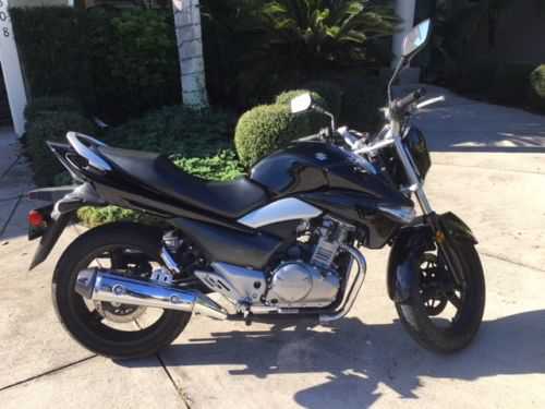 Suzuki GW250L