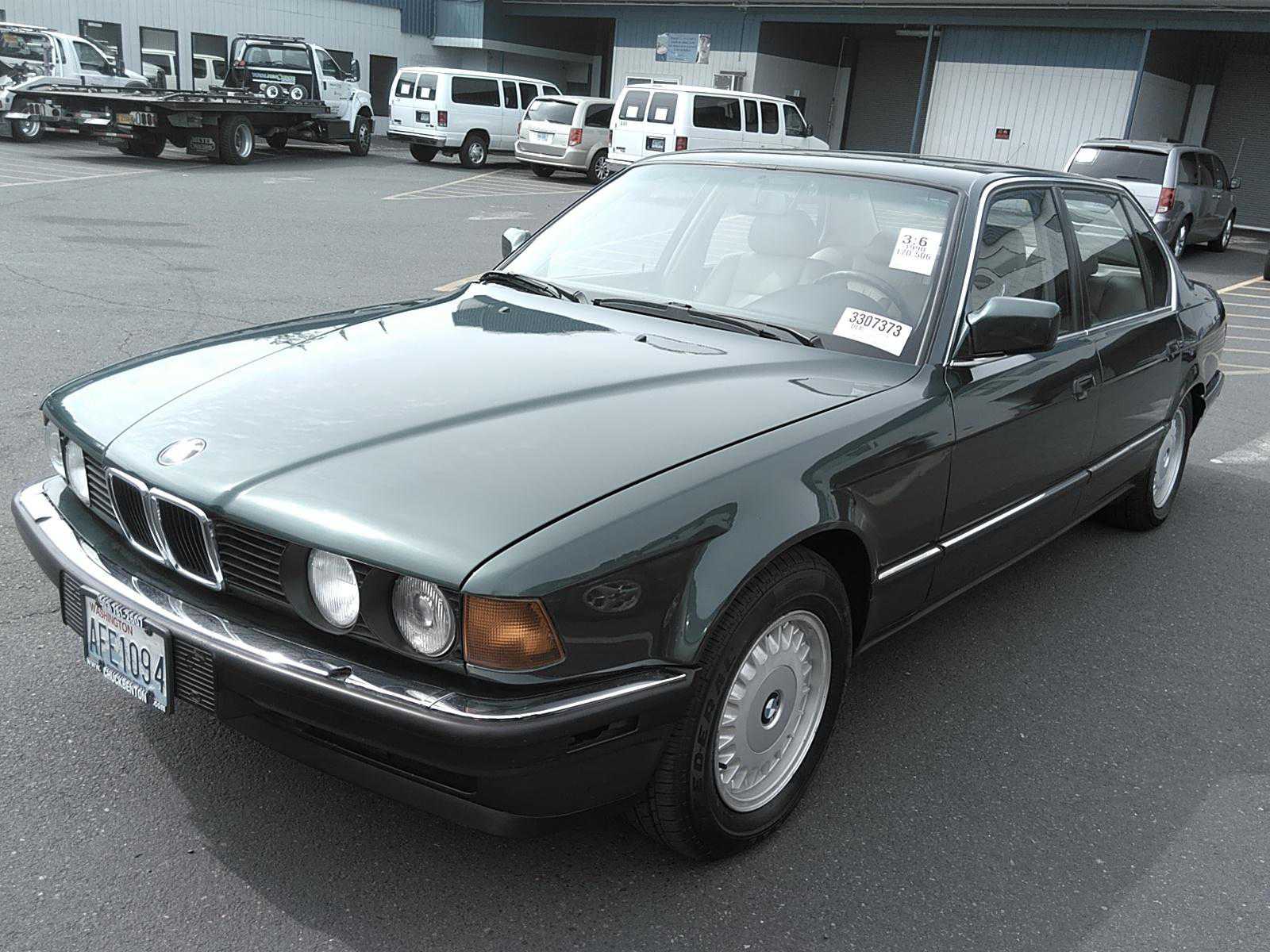 BMW 735iL