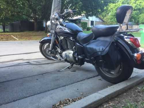 Honda VT1100C2 (SHADOW SABRE)