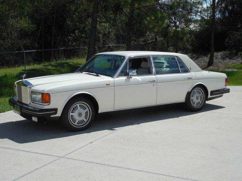 Rolls-Royce Silver Spur