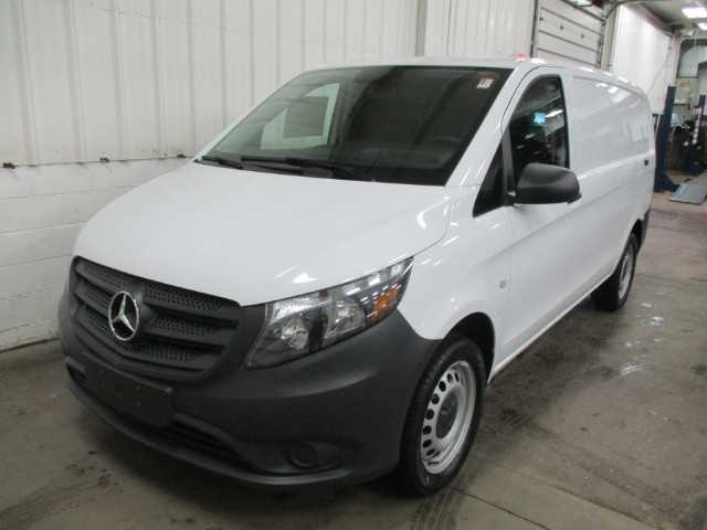 2018 Mercedes-Benz METRIS