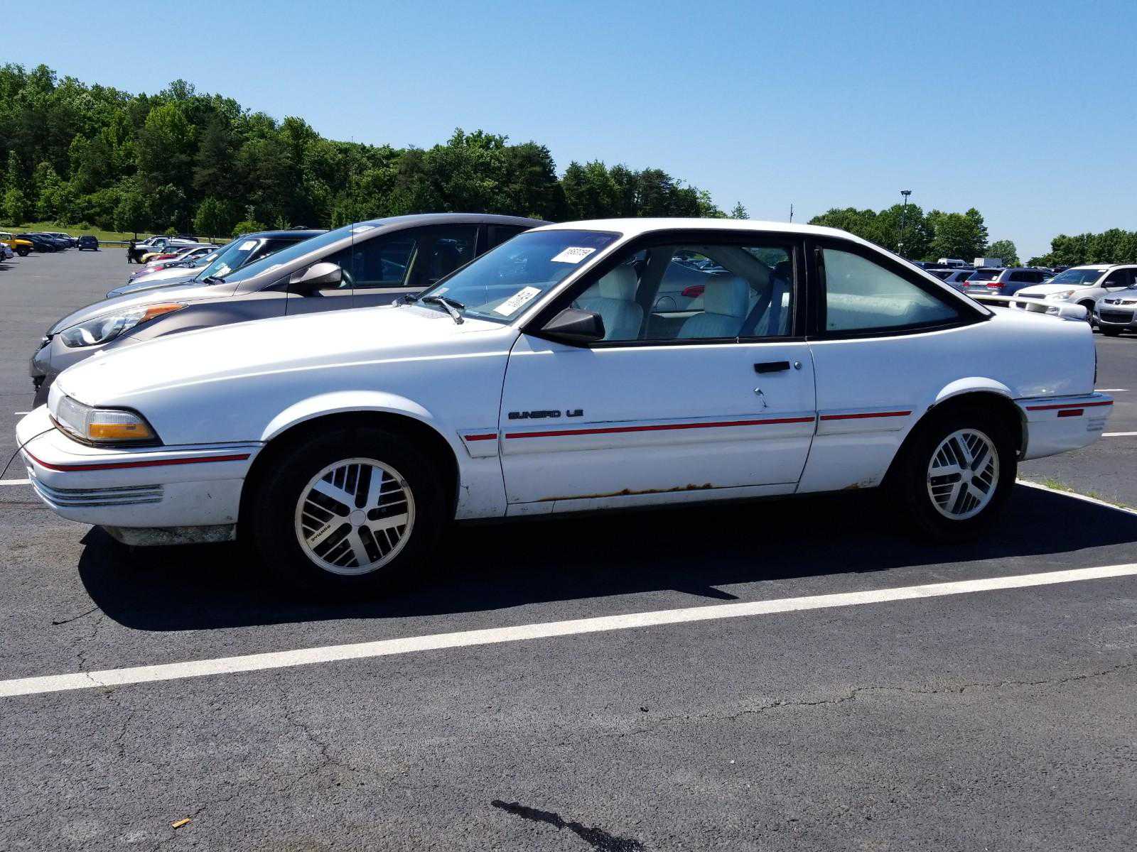 Pontiac Sunbird