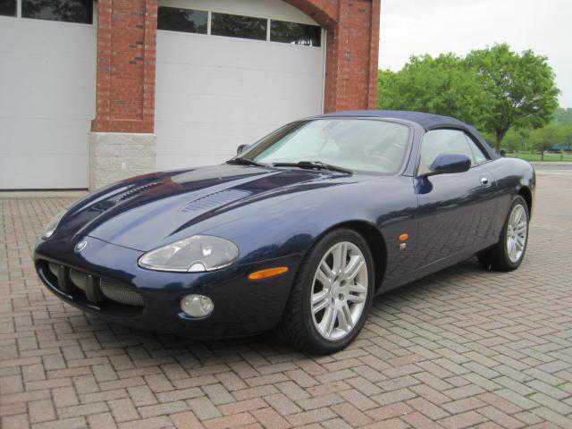 Jaguar XKR