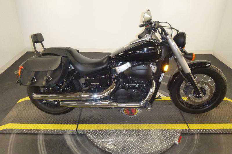 Honda VT750 (Shadow Phantom)