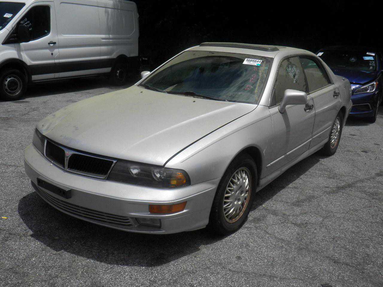 Mitsubishi Diamante