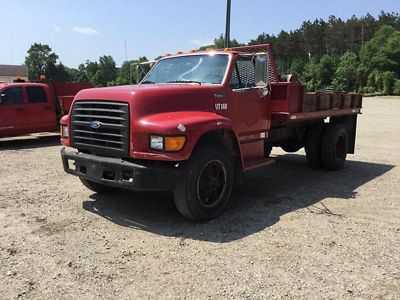 Ford F-700