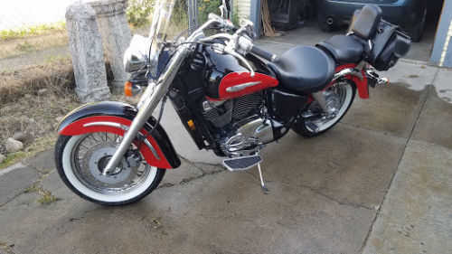 Honda VT1100C3 (SHADOW AERO)
