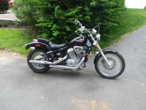 Honda VT600C (SHADOW VLX)