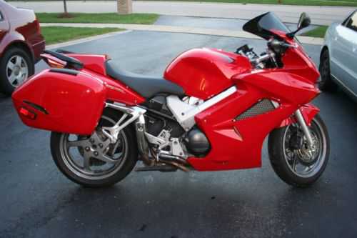 Honda VFR800 (INTERCEPTOR)