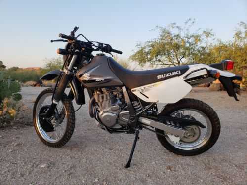 Suzuki DR650SEL