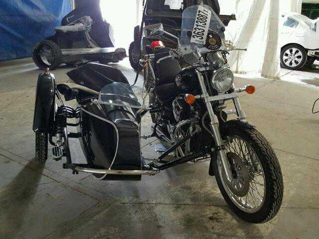 Suzuki VS800