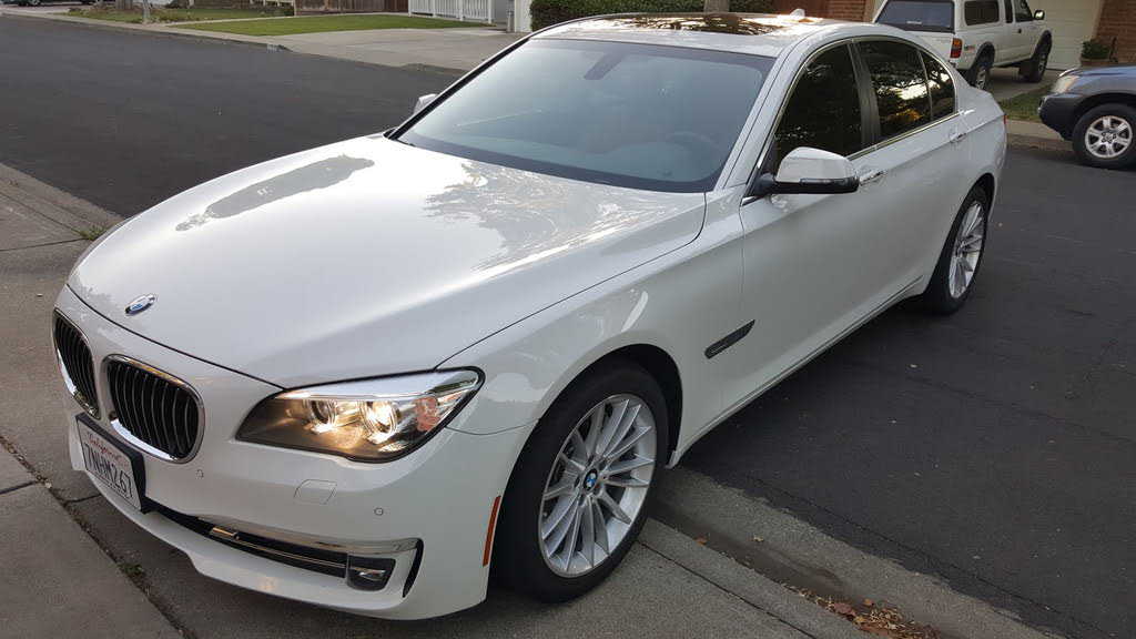 2015 BMW 740i