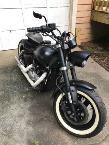Suzuki VZ800