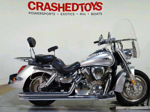 Honda VTX1300R