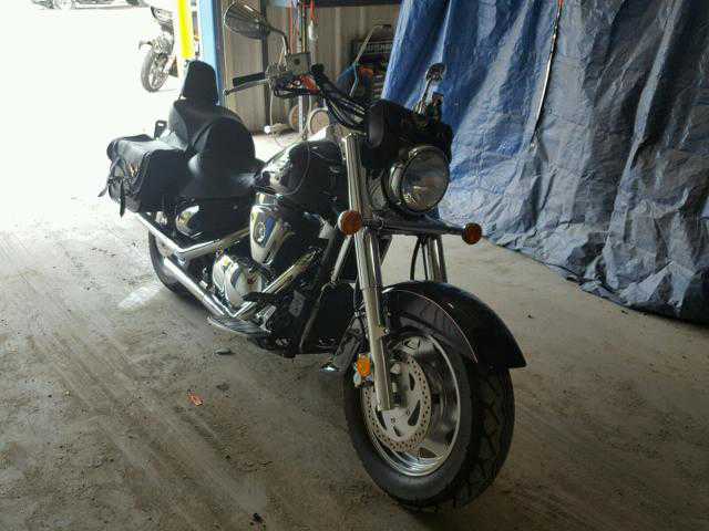 Suzuki VL1500K
