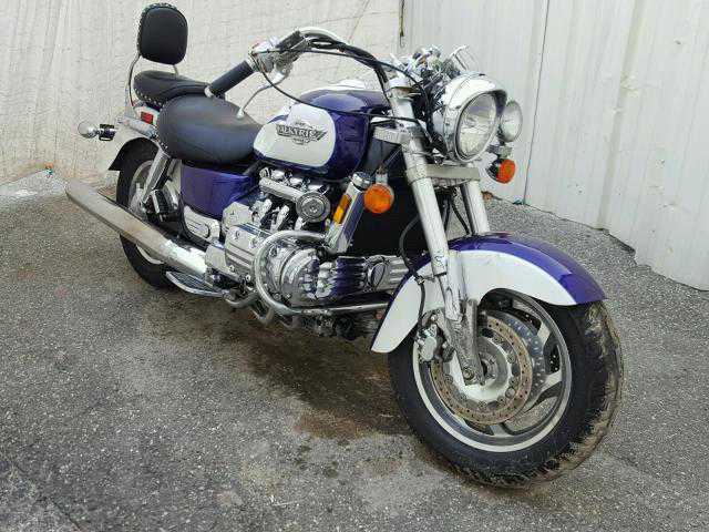 Honda GL1500C (VALKYRIE)