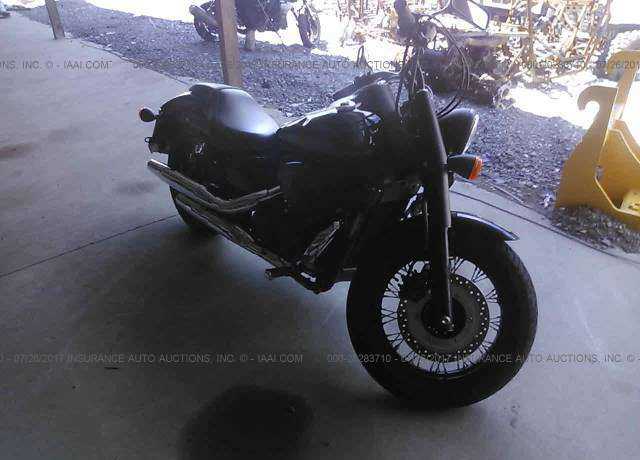 Honda VT750 (Shadow Phantom)