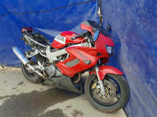Honda VTR1000F (SUPERHAWK)