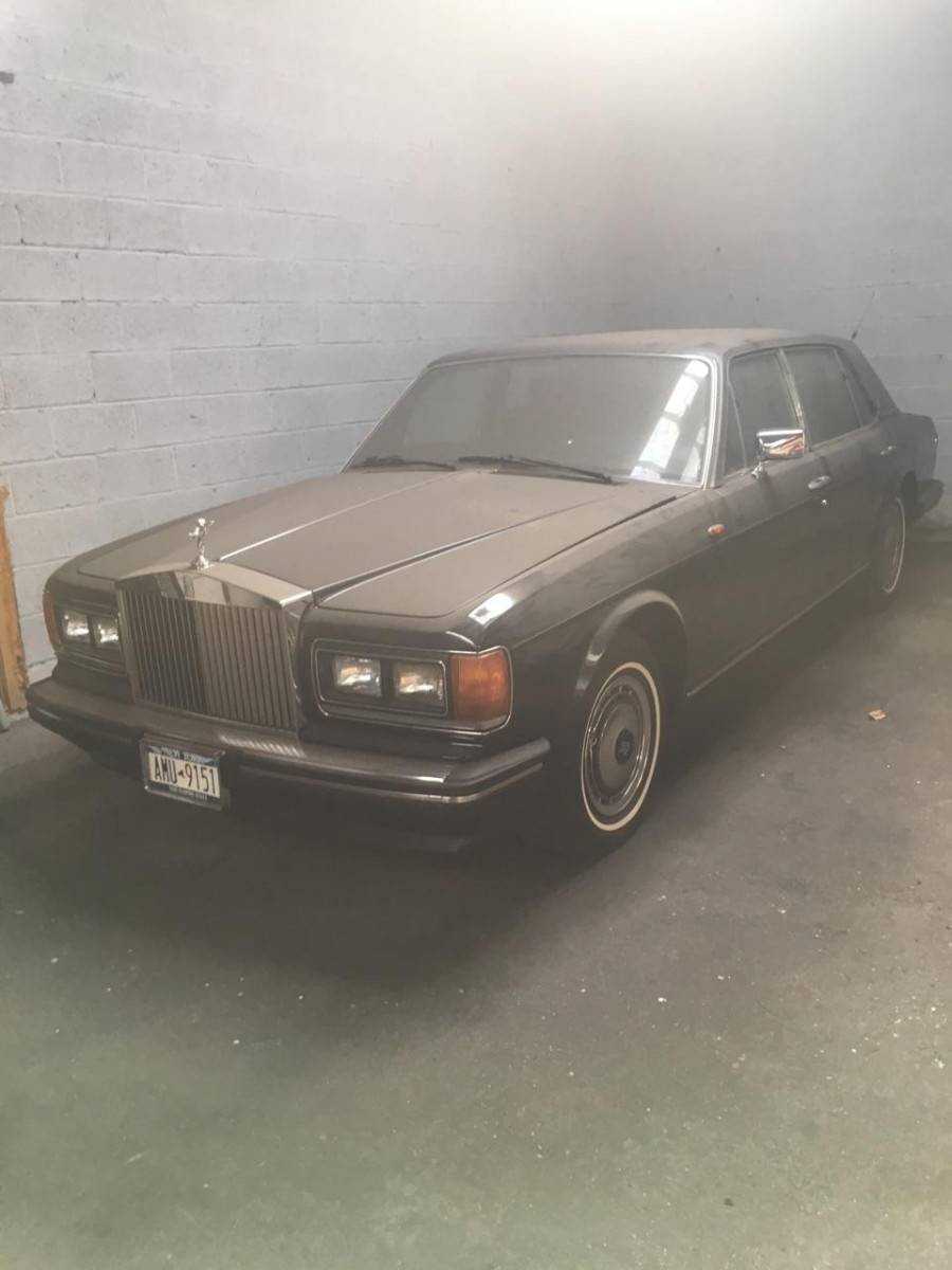 Rolls-Royce Silver Spur