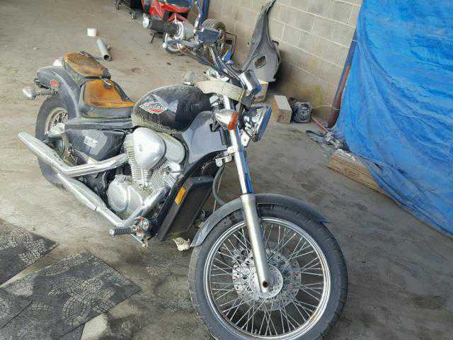 Honda VT600C (SHADOW VLX)