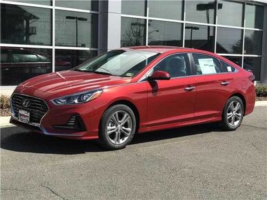 2018 HYUNDAI Sonata - VIN Decoder