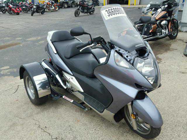 Honda FSC600 (Silver Wing)